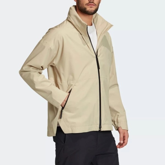 Adidas Traveer RAIN.RDY Rain Jacket / Savanna  FI0570 Men's Size Large - Picture 1 of 16